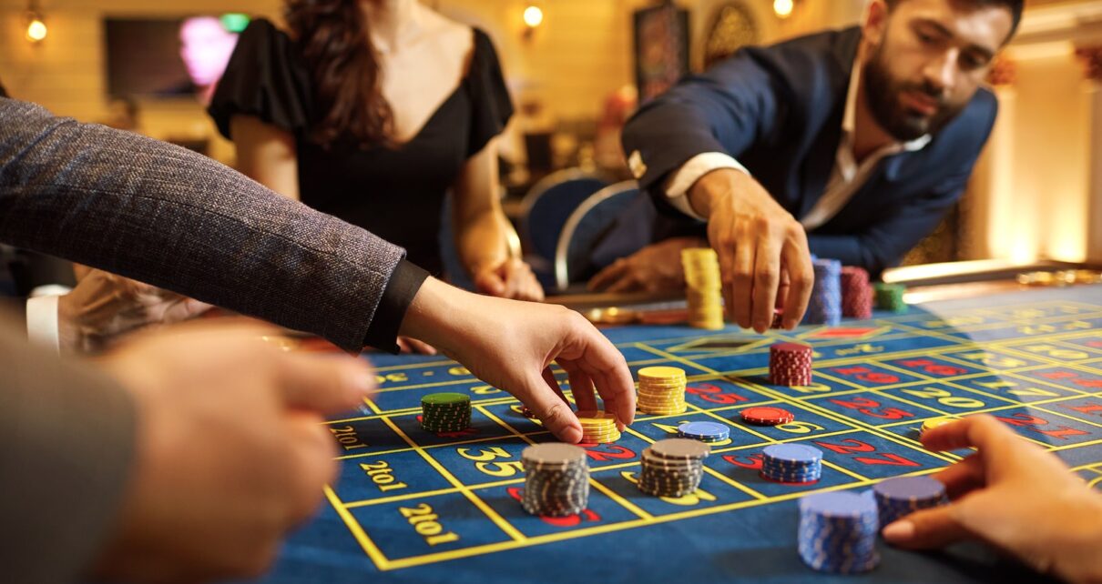 Analyze gambling prospects for assured wins